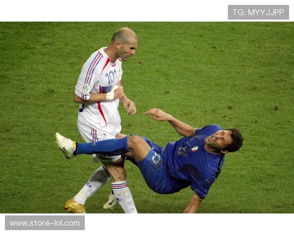 聚焦11号球星 足球场上的传奇人物与不朽经典瞬间